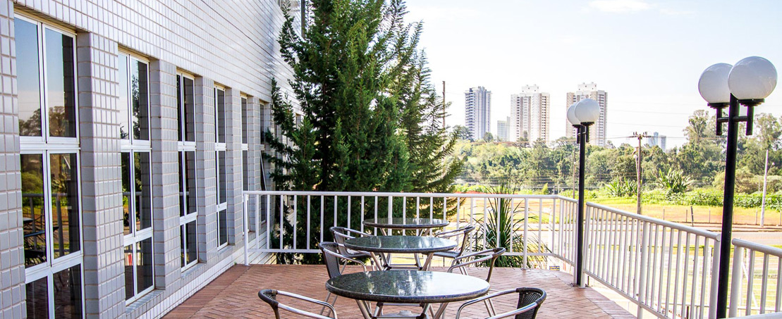 Villalba Hotel Londrina Área Externa